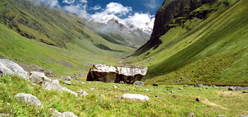 Trekking in Har Ki Doon