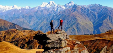 Trekking in Kuari Pass